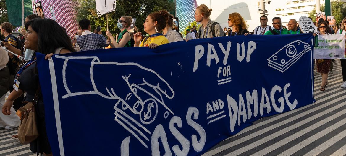 COP 28 deve ser prorrogada com falta de consenso sobre fim de combustíveis fósseis